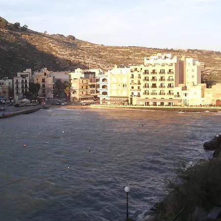 Hideaway Flats Apartment Xlendi Room photo